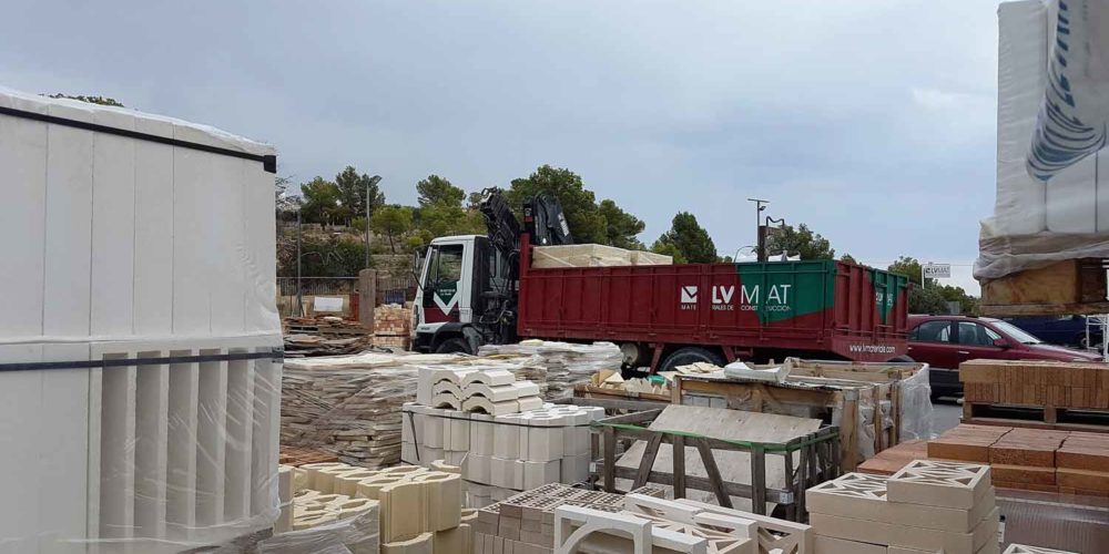 Materiales_de_Construccion Materiales de construccion y reformas. Cola, cemento cola, bloques, hormigon, bardos.